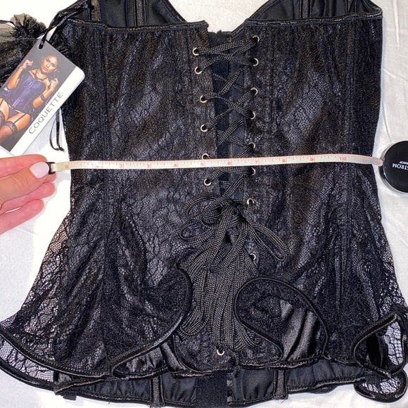 NWT Peplum Corset - Picture 3 of 8
